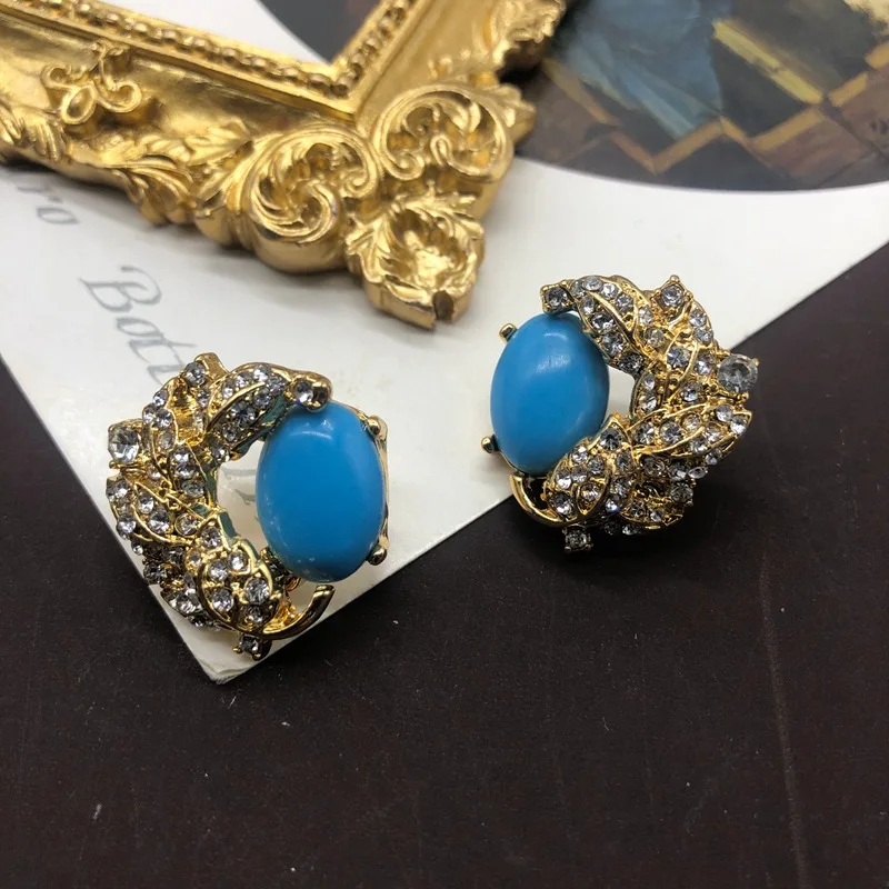 Classic Versatile Vintage Leaf Shape with Rhinestone Light Luxury Turquoise Earrings