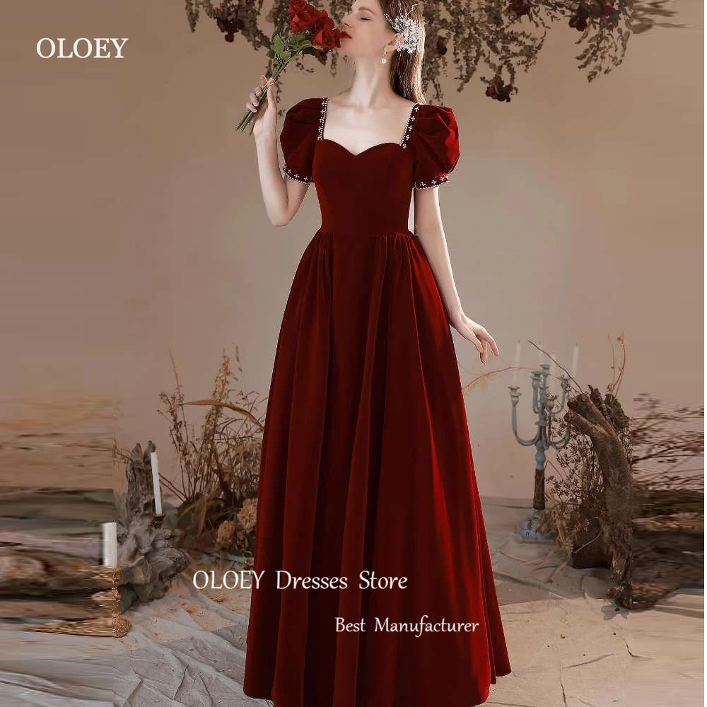 

OLOEY Vintage Burgunday Velvet Evening Party Dresses Short Sleeves Sweetheart Beads Wedding Party Dress Engagement Corset Back