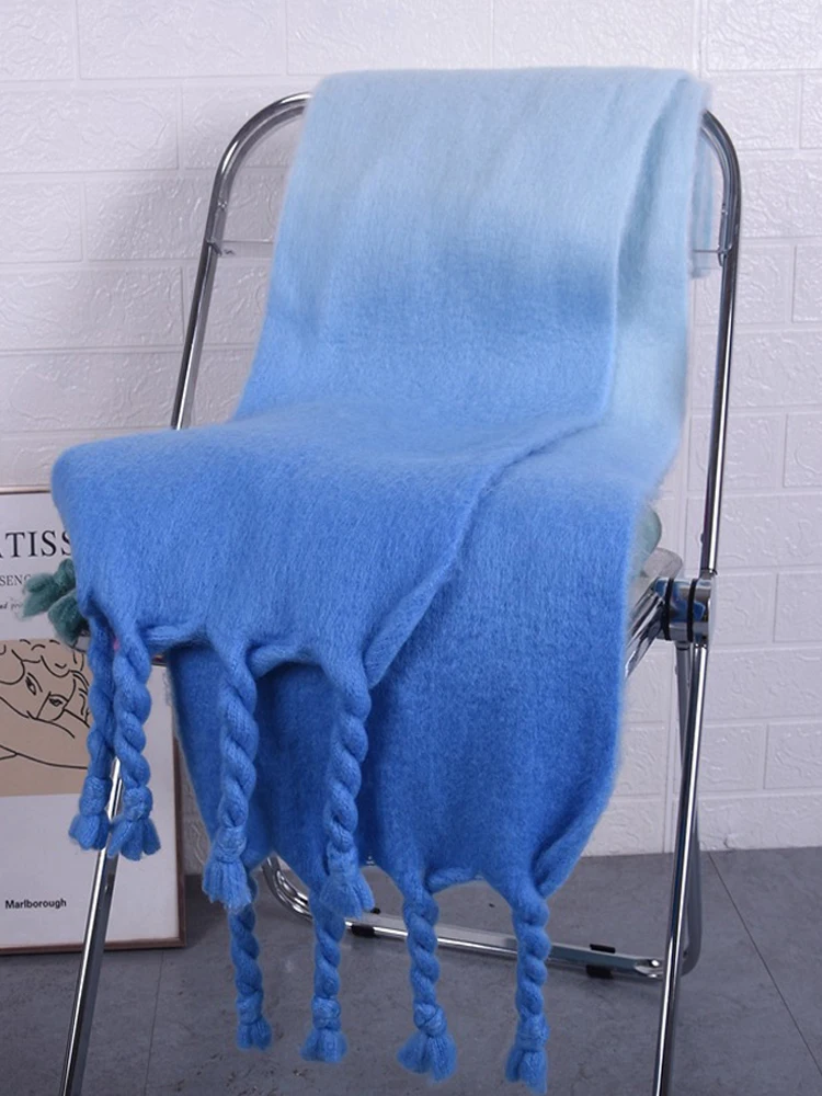 

Осенне-зимний элегантный женский шарф с градиентными цветами ручной работы с узлом и кисточкой утолщенный теплый удобный воротник для защиты от холода длинная шаль