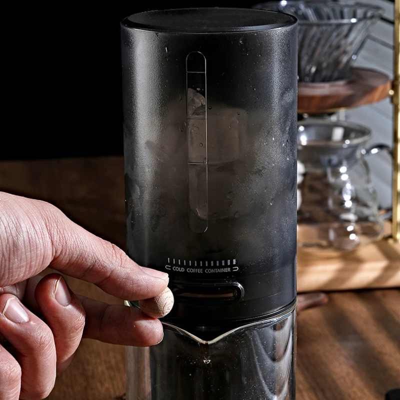 Iced Cold Brew Coffee Maker - صانعة القهوة الباردة...