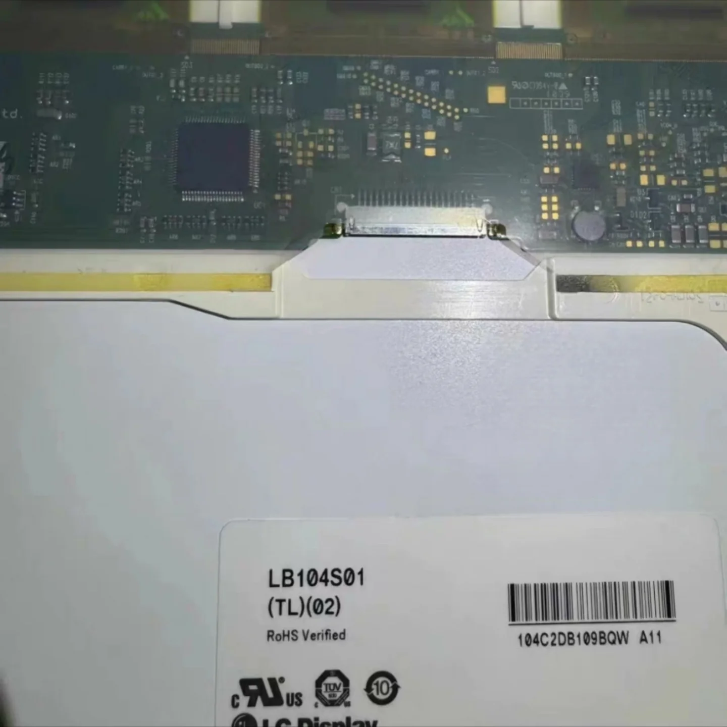 LB104S01TL01, LB104S01TL02는 LG의 새로운 10.4인치 LCD 화면에 적합합니다.