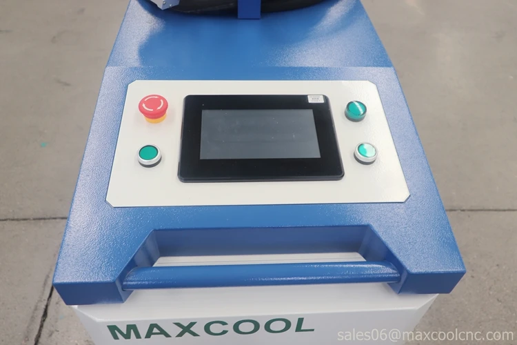 Metal Laser Cleaner Rust Removal SUP22C Head 1KW 1.5KW 2KW 3KW Handheld CW Fiber Laser Cleaning Machine