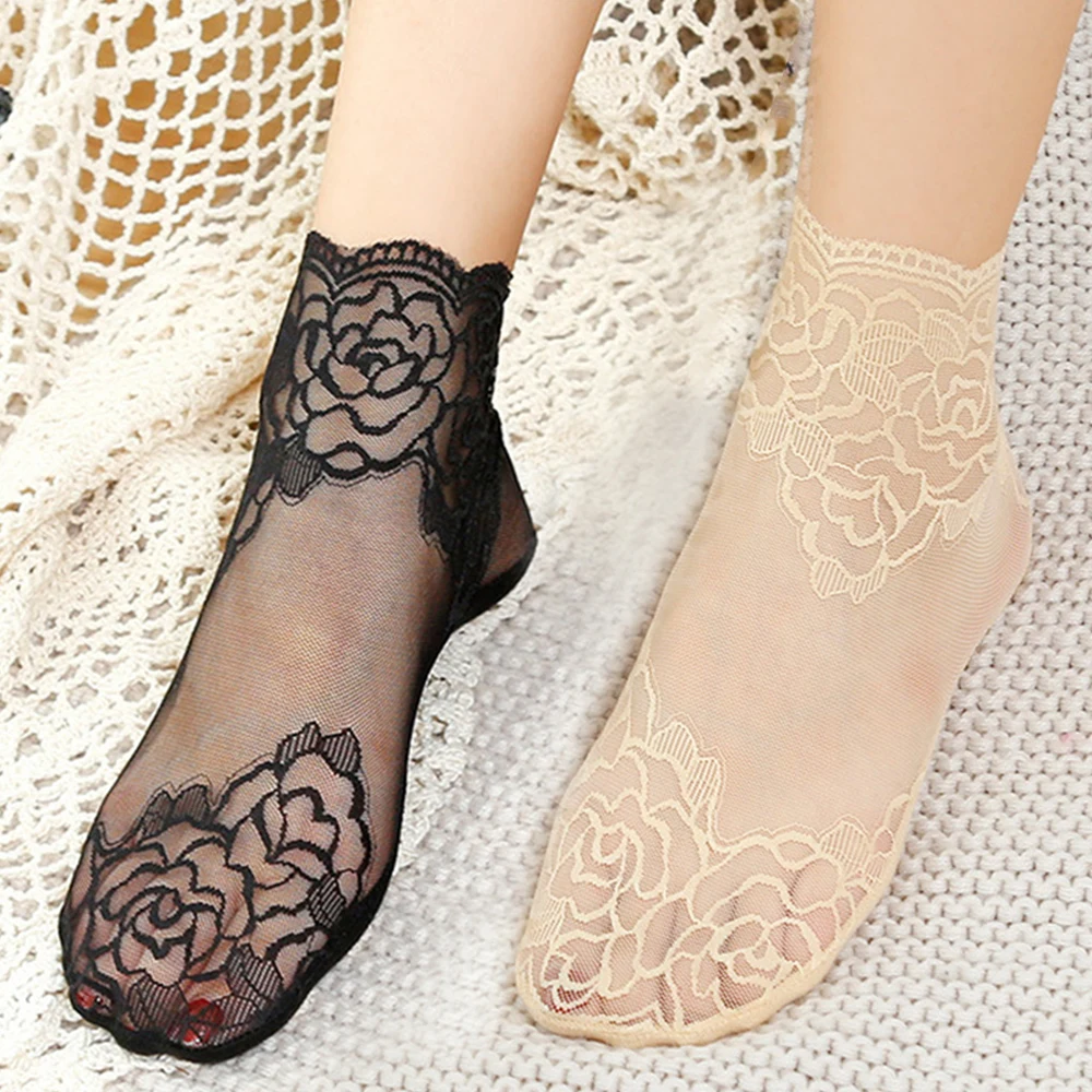 

1pair High Quality Fashion Vintag Lace Mesh Women Sock Transparent Summer Floral Lady Girl Thin Breathable Short Socks For Women