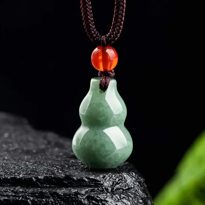 

Burmese Jade Gourd Pendant Gift Luxury Stone Necklace Jewelry Natural Green Amulet Charms Carved Men Vintage Emerald Jadeite