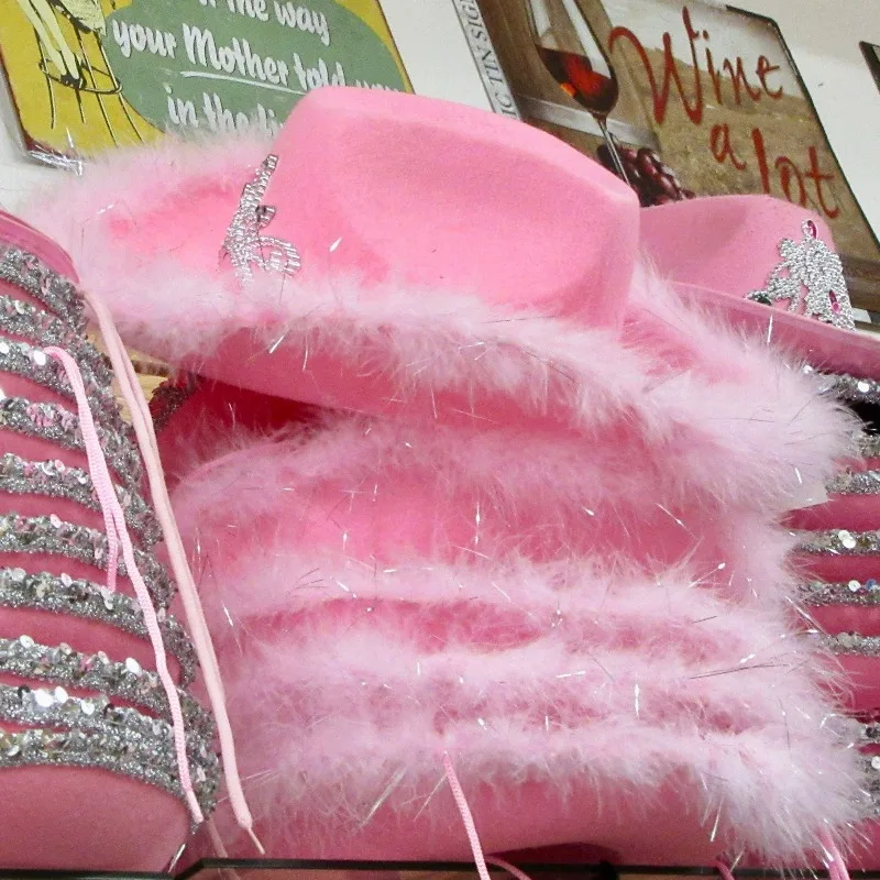 Pink Feather Western Cowboy Hat Women British Retro Jazz Caps Theme Party Halloween Carnival Hats Wide Brim Wool Felt Hat