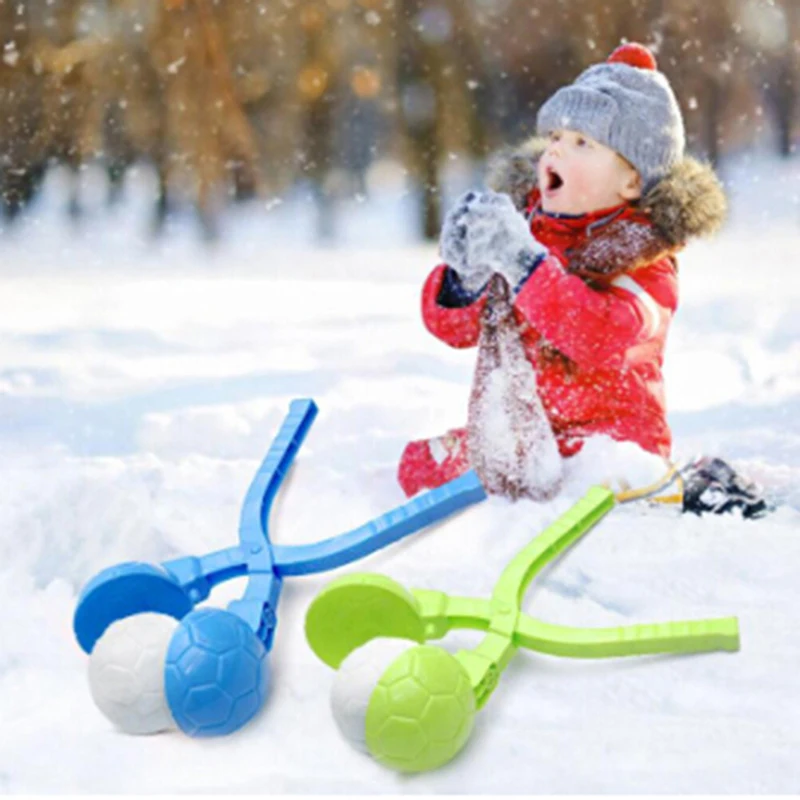 

1PC Cute Football Snowball Clip Kids Winter Outdoor Sports Snow Sand Mold Fight Toy