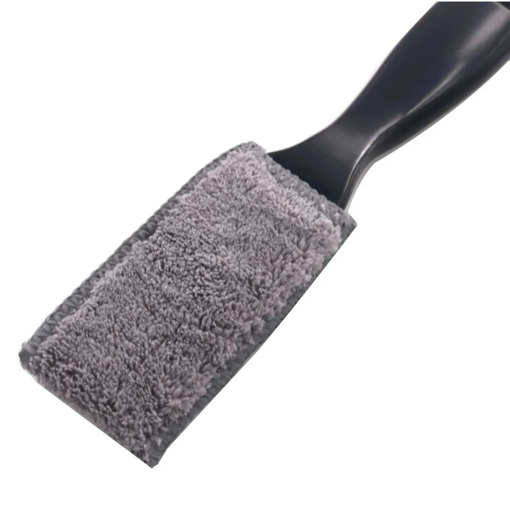 Double-Head Guitar Fingerboard Cleaning Brush - Premium Dust Removal Tool