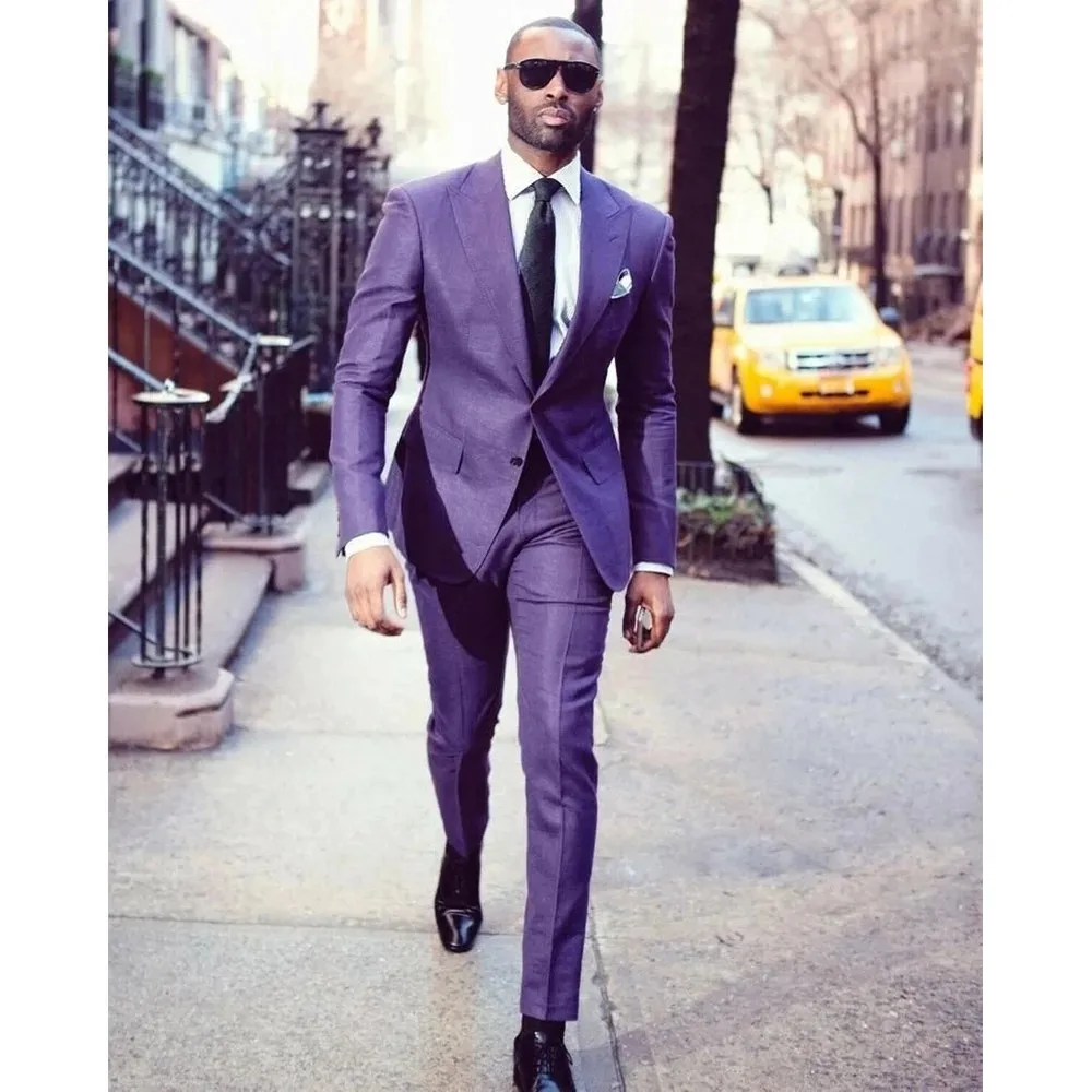 

2023 New Arrival Man Suit Purple Peak Lapel Suit Business Casual Evening Dress 3 Pieces（Jacket+Pant+Vest）Wedding Suit For Man