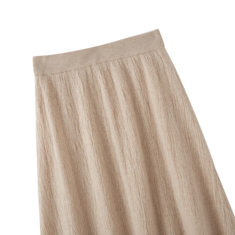 Cashmere Skirt Fit