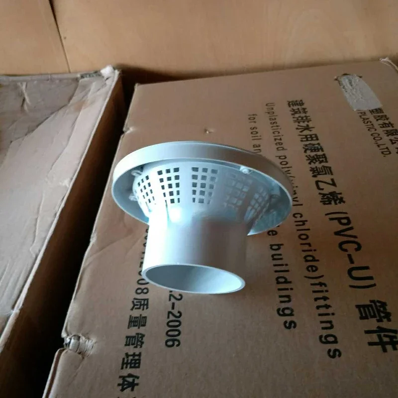Bird-proof, insect-proof and rain-proof hat 50 75 110 160 multipurpose roof plastic PVC ventilation hat roof ventilation