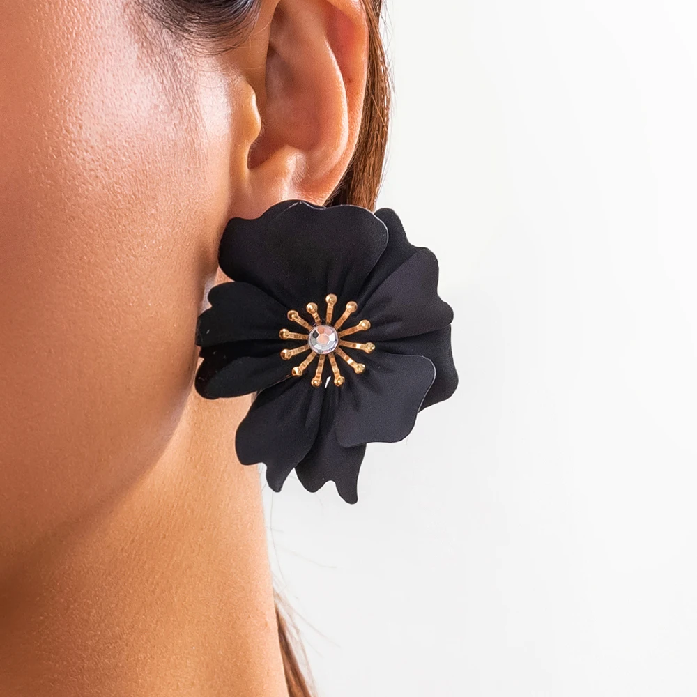 Black Metal Daisy Earrings- Order Wholesale