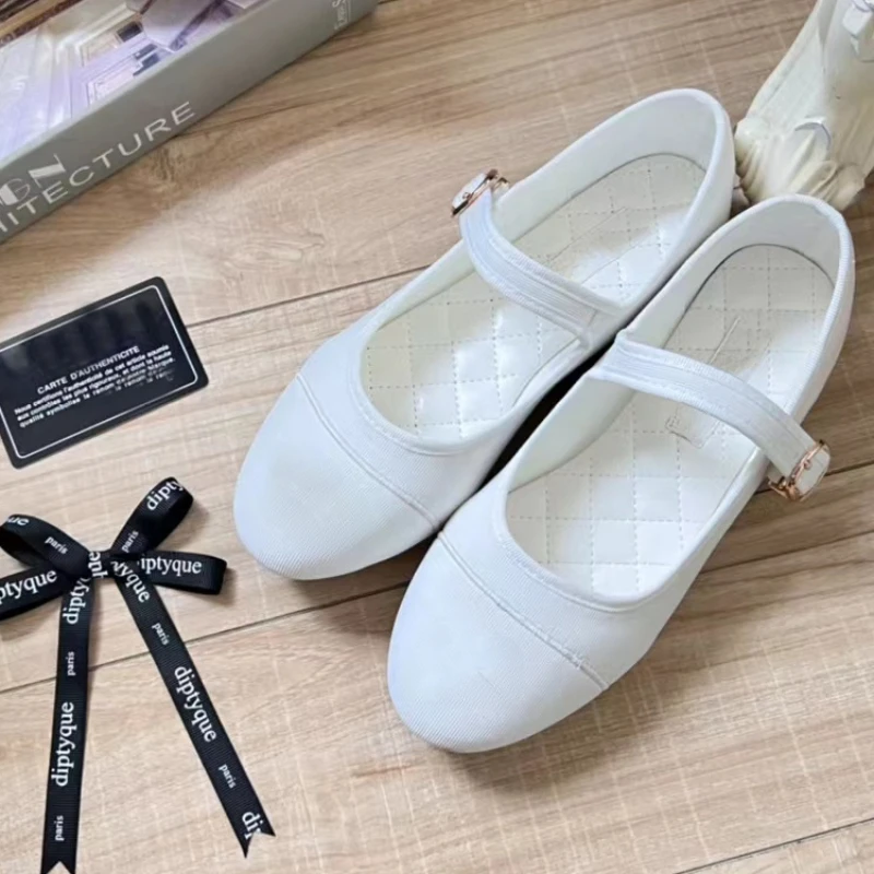 2024 Spring/Summer Leisure New Embroidered Ballet Shoes Shallow Mouth Single Shoes Lazy Flat Bottom Mary Jane Women's Shoes