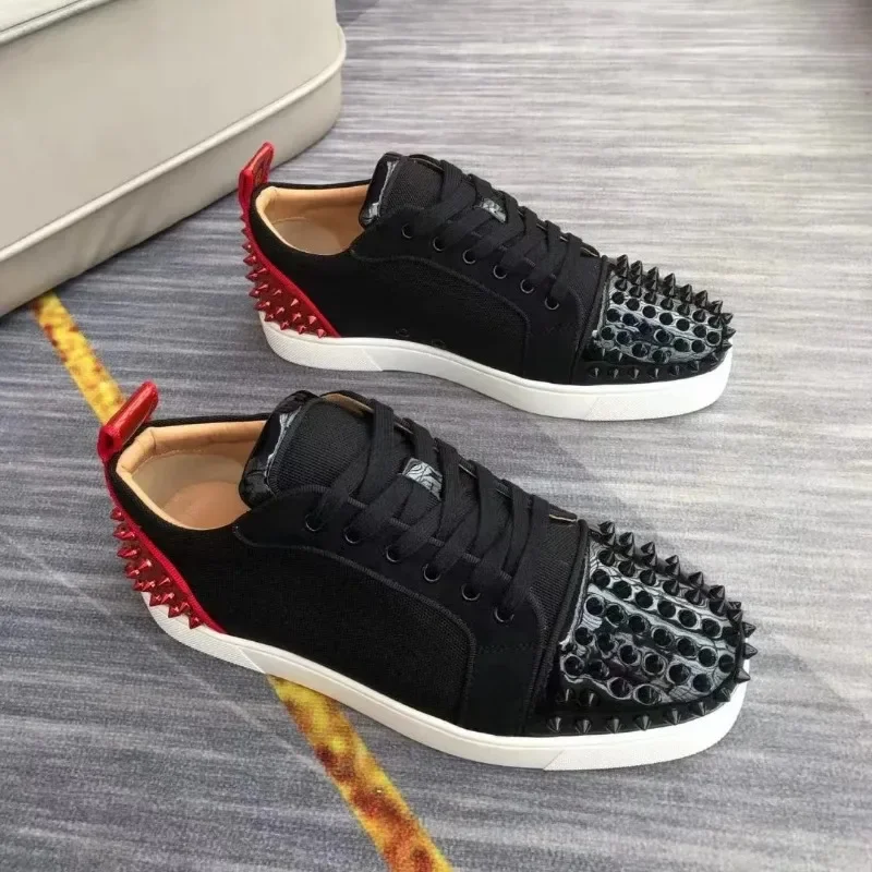 

Fashion Men Designer Sneakers Casual Spike Sneakers nightclub Party Mens Red Sole Shoes Plus Size