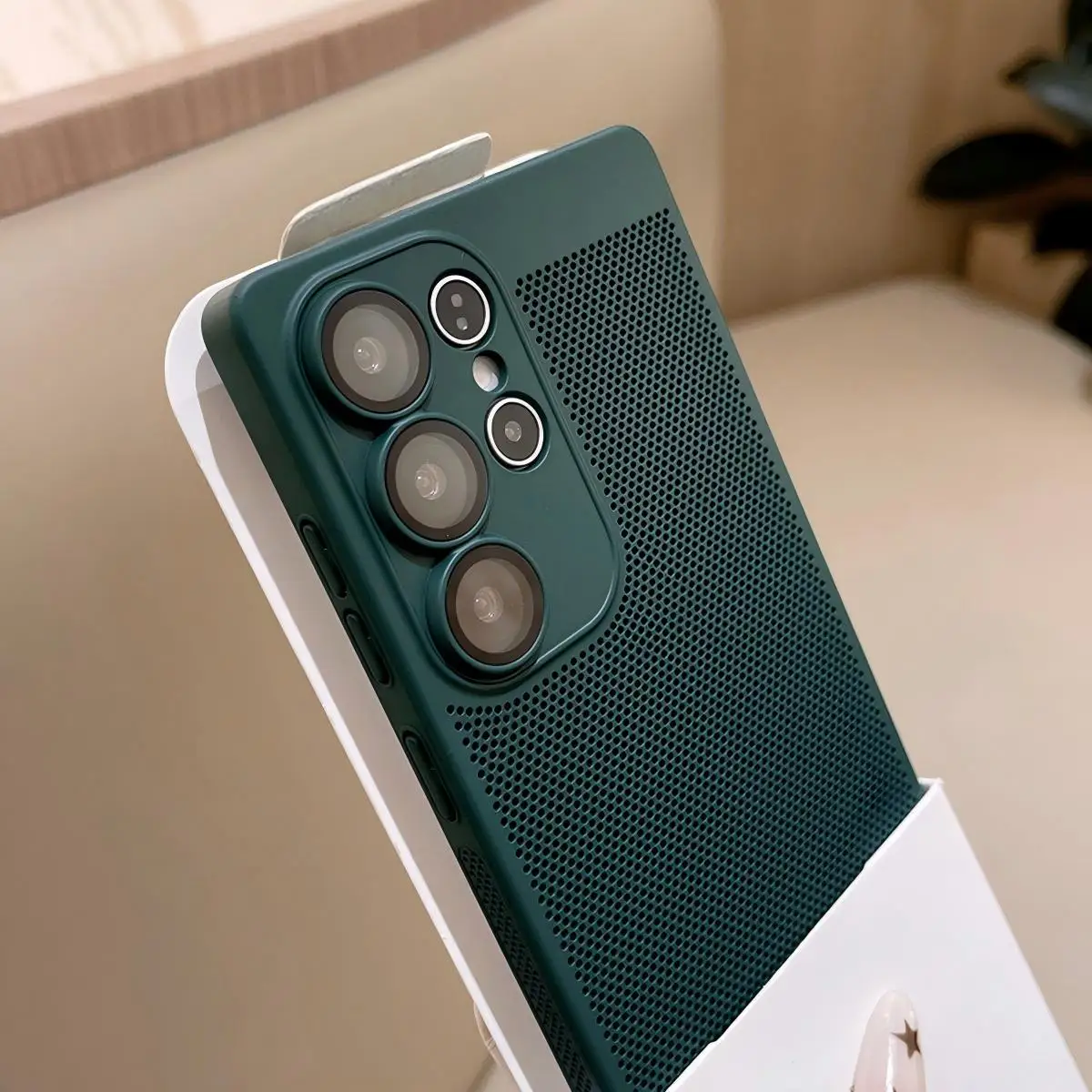 Enhanced Heat Dissipation Breathable Phone Case with Lens Protection and Solid Color