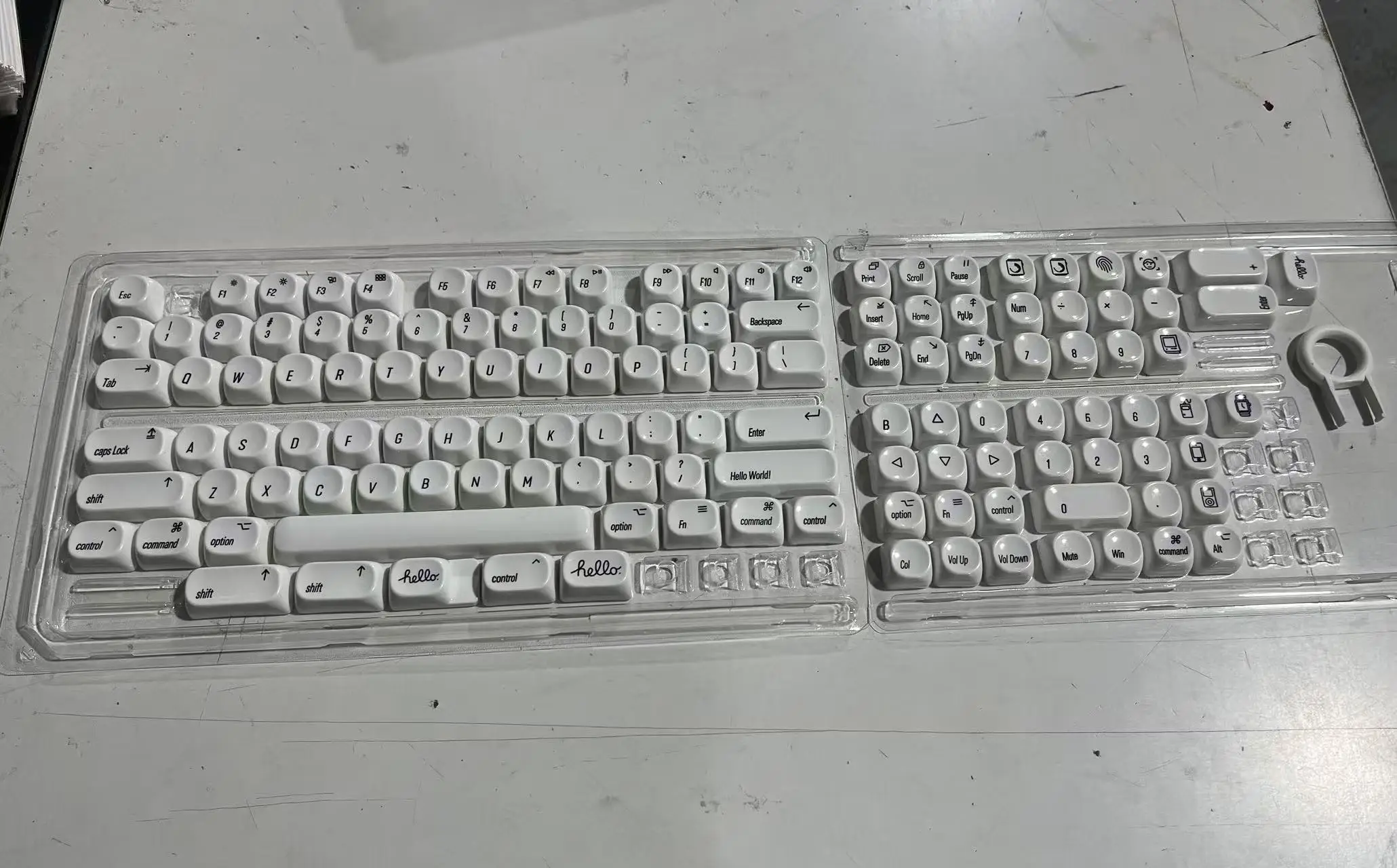 2.0 white