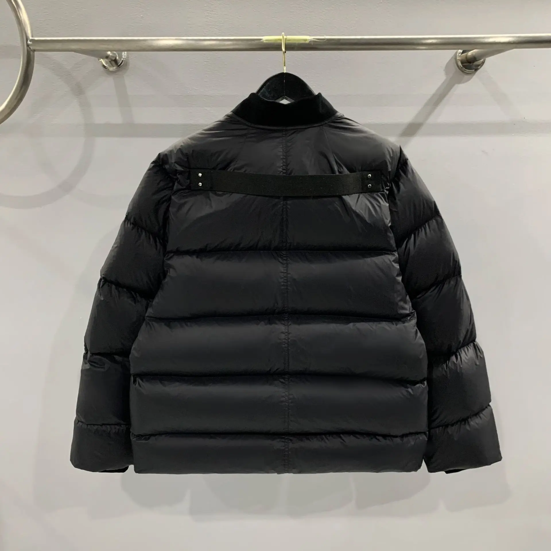 Highstreet Men's Winter Down Jacket warmth