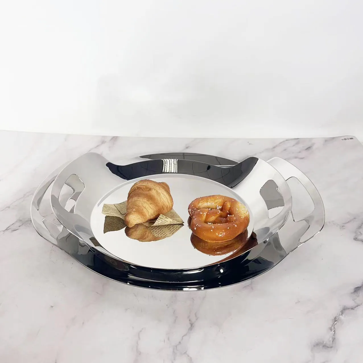Stainless steel 304 round handle hotel tray western food plate light luxury household wine set dessert plate 3