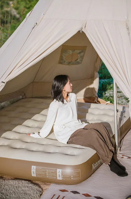 coleman 10 person instant tent 4/6/8/10 Camping with 1-Minute Setup, Large Family Tent with Pre-Attached Poles, Air Vent, & Carry Bag, Sets Up in About 60 Seconds Accessori Scrambler 900 Foule:25 pièces ceiling windows and a Insulated Klymaloft XL Sleeping