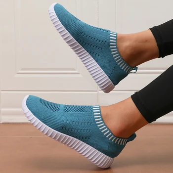 أحذية نسائية شبكية سهلة الارتداء بتصميم بسيط ومريحة ومسامية وخفيفة الوزن ومضادة للانزلاق ونعل للتدريب على التوازن 3