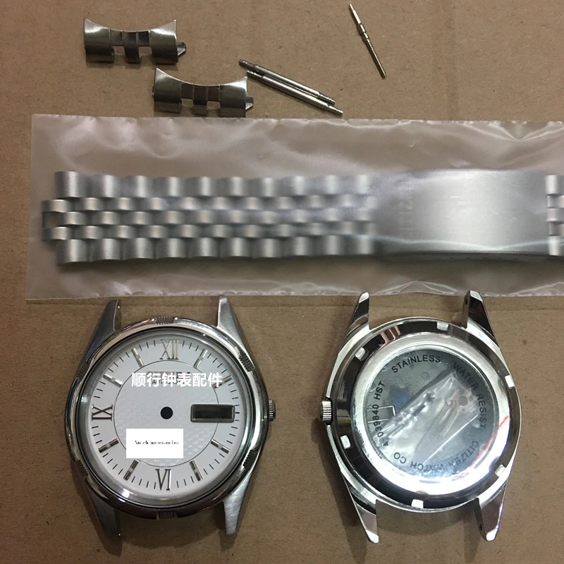 

Suitable for 8200 movement case and 8200 all steel case with Roman dial design (transparent bottom, sealed back cover)