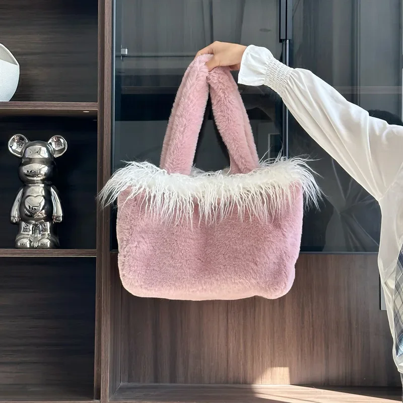 2023 Autumn Winter Trendy Shoulder Bag Fashionable Versatile Casual Tote Bag Large Capacity Soft Plush Women's Handbag Daily Bag