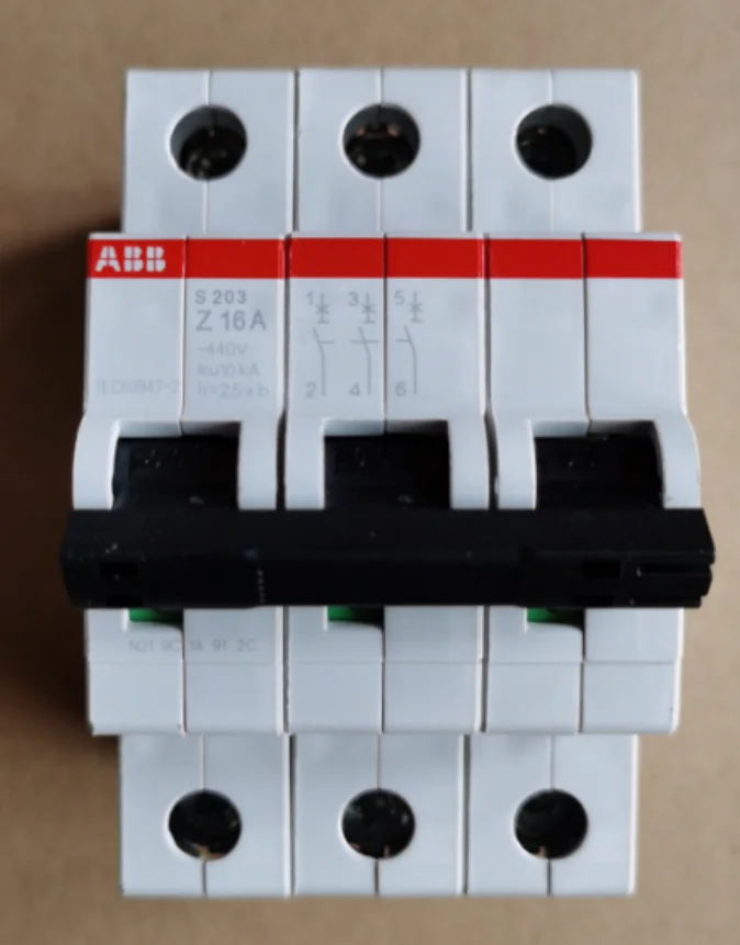 

1PC Original ABB Micro circuit breaker S203-K16 3P 16A #F2