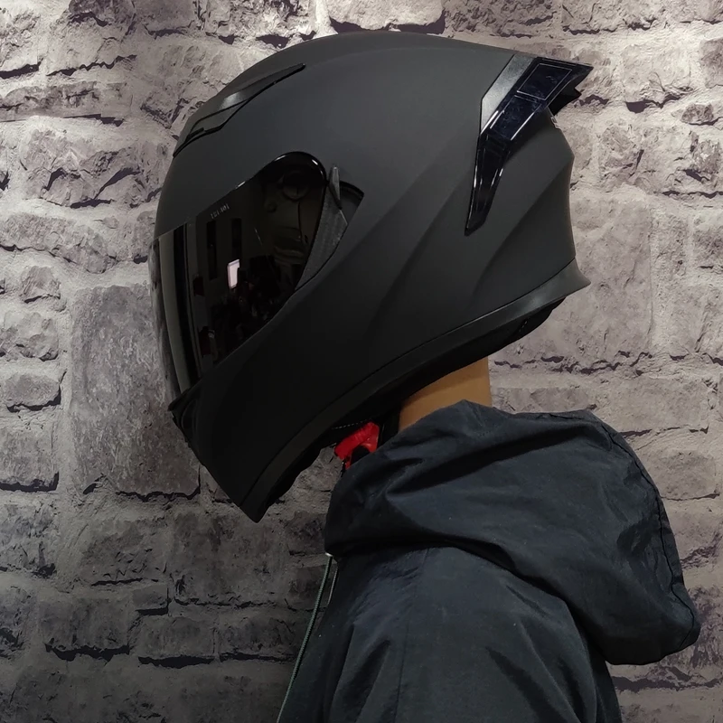 full face motorcycle helmet
