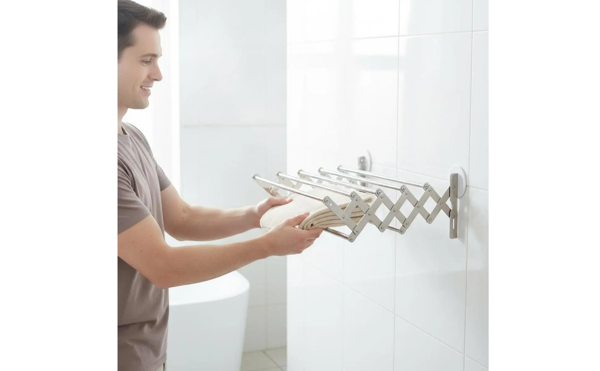 Retractable Towel Rack Multifunctional Stainless Steel Bathroom Rack Stainless Steel Towel Shelf Waterproof for Barbershop