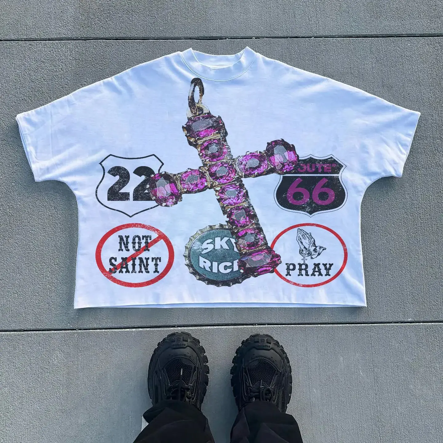 thumbnail image 1 of Camisetas holgadas de estilo gótico americano para hombre y mujer, camisetas de manga corta con estampado gráfico de hip-hop cruzado de verano, ropa urbana Y2k Harajuku, 1 of 4