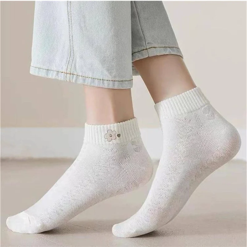 5pairs Women Socks Cute Bear Rabbit Rainbow Print Ankle Short