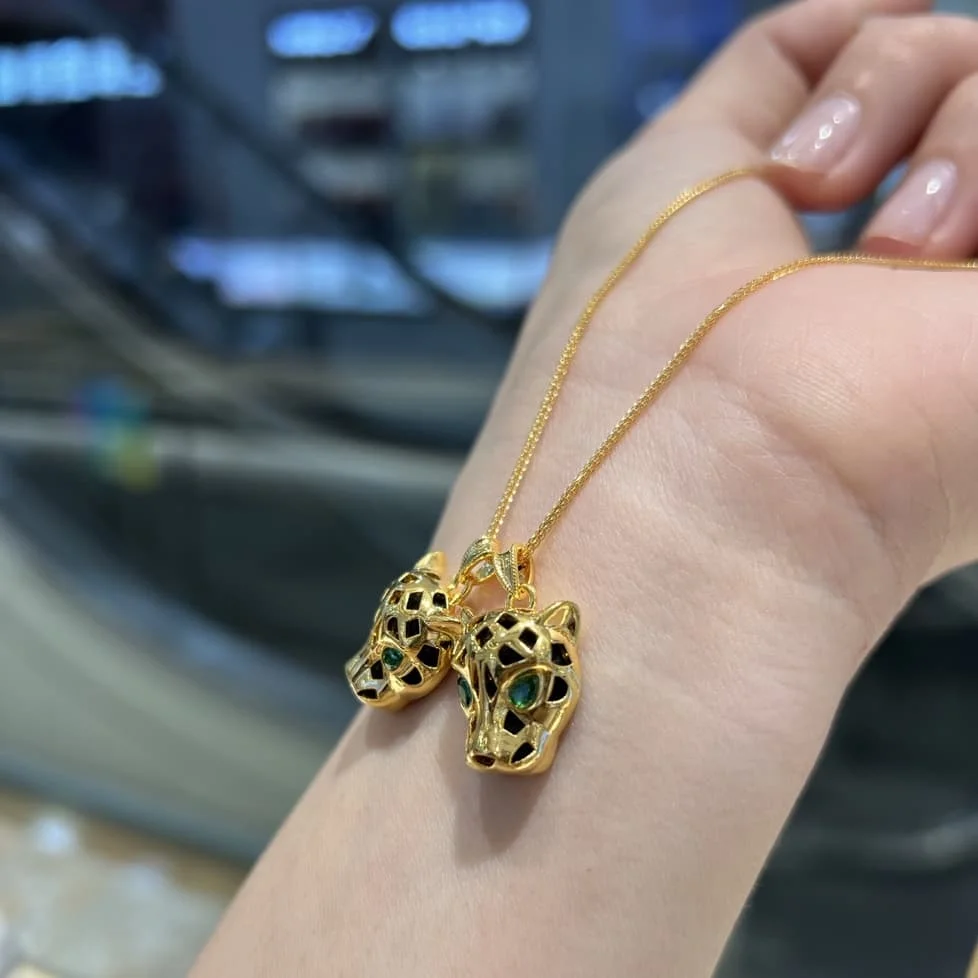 リアル 18 K ゴールドヒョウヘッドペンダント女性の高級 AU750