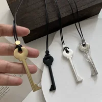 Collier pendentif en forme de clé en métal pour femmes et filles, Simple, longue corde de cire, chaîne de pull, accessoire de mode, nouveaux cadeaux 1
