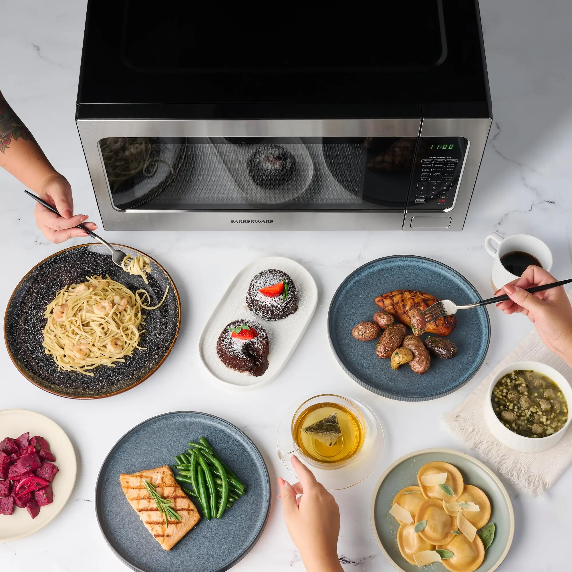 1100W 2.2 cu ft Countertop Microwave Oven With Smart Sensor LED Lighting Child Lock - For Apartments and Dorms 6