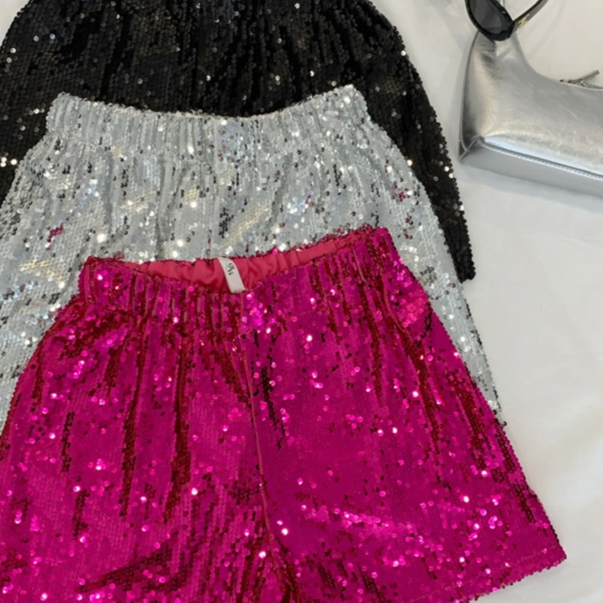 Fashion 2024 Summer New Shorts Shiny Sequined High Waist Shorts Women's Summer New Loose Comfort Solid Color Wide Leg Pants