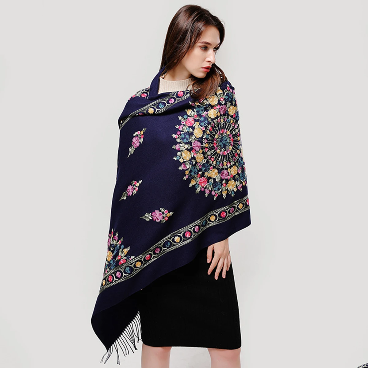 Women Ethnic Flower Spliced Tassel Shawl Scarf