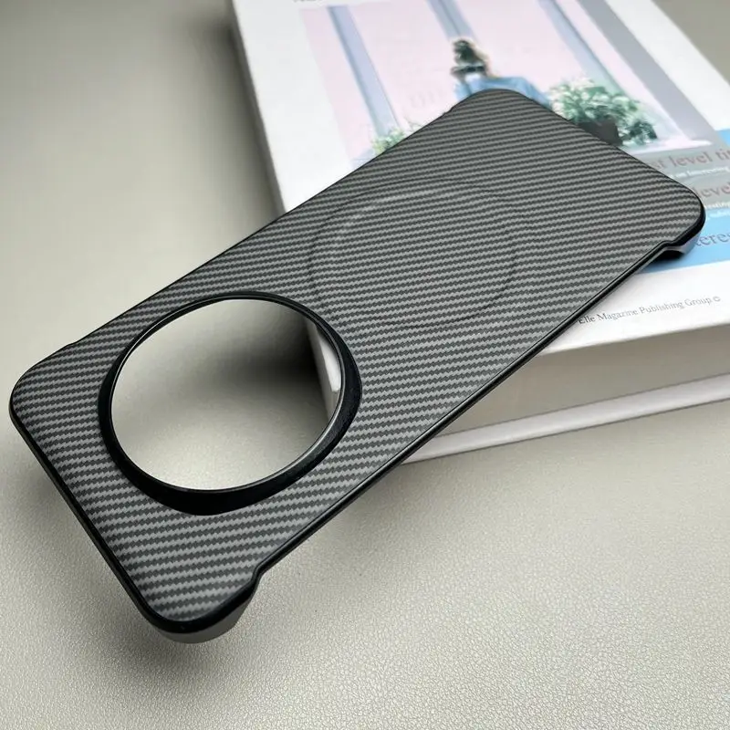 Premium Carbon Fiber Magnetic Wireless Charging Slim Protective Case
