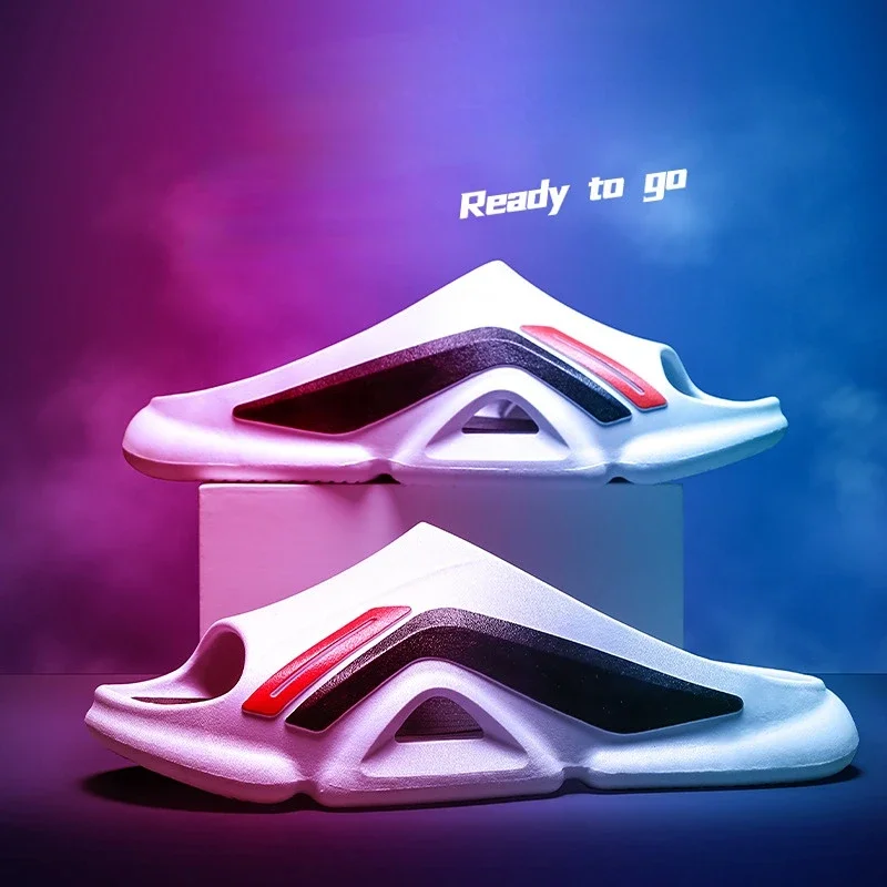 

Мужские летние тапочки, новинка 2023, спортивные прочные шлепанцы на платформе, уличные Нескользящие мягкие домашние шлепанцы на плоской подошве для ванной комнаты