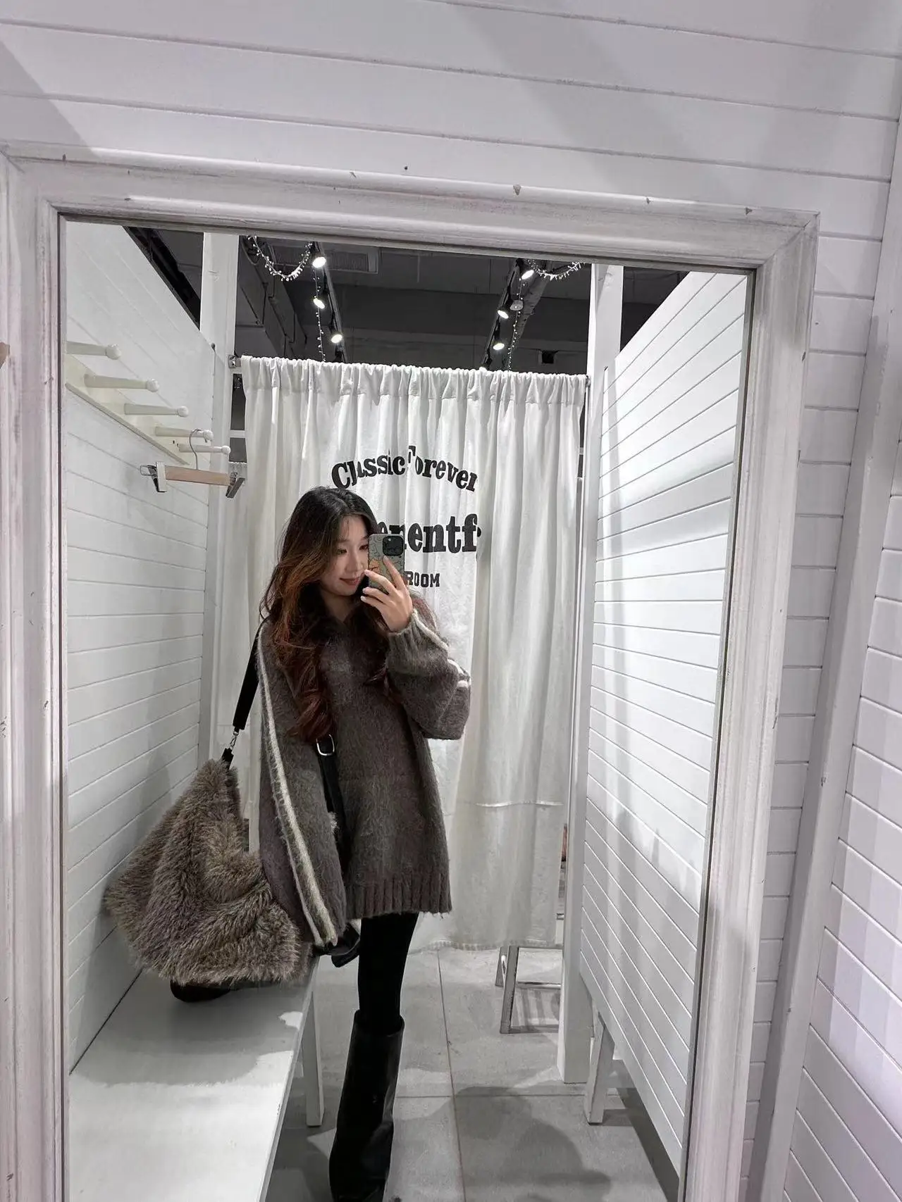 Autumn Winter Plush Handbag for Women New Style Plush Single Shoulder Square Bag Large Capacity Solid Color Commuter Tote Bag