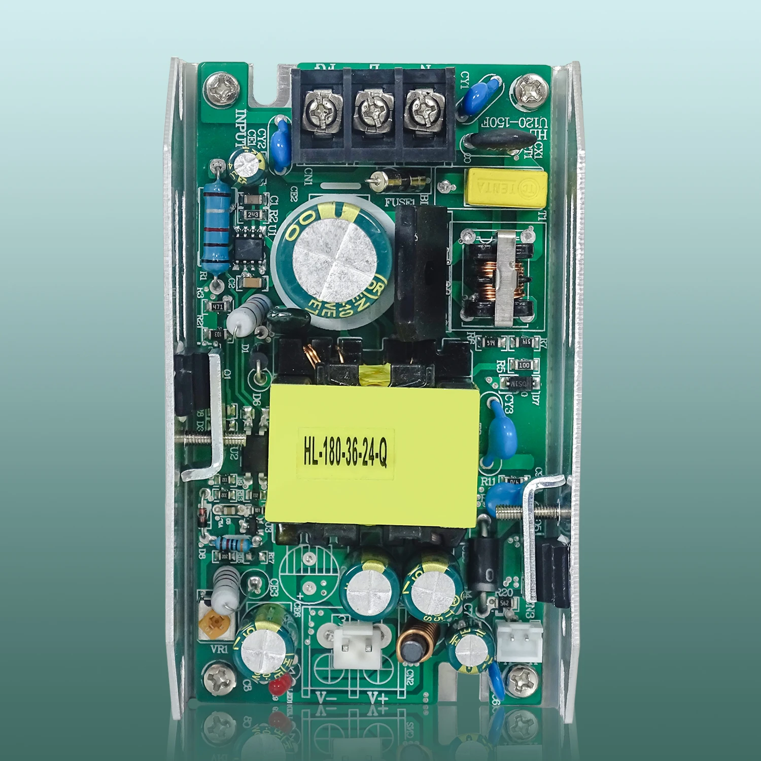 Рисунок 5 - Блок питания 200 Вт с монолитным