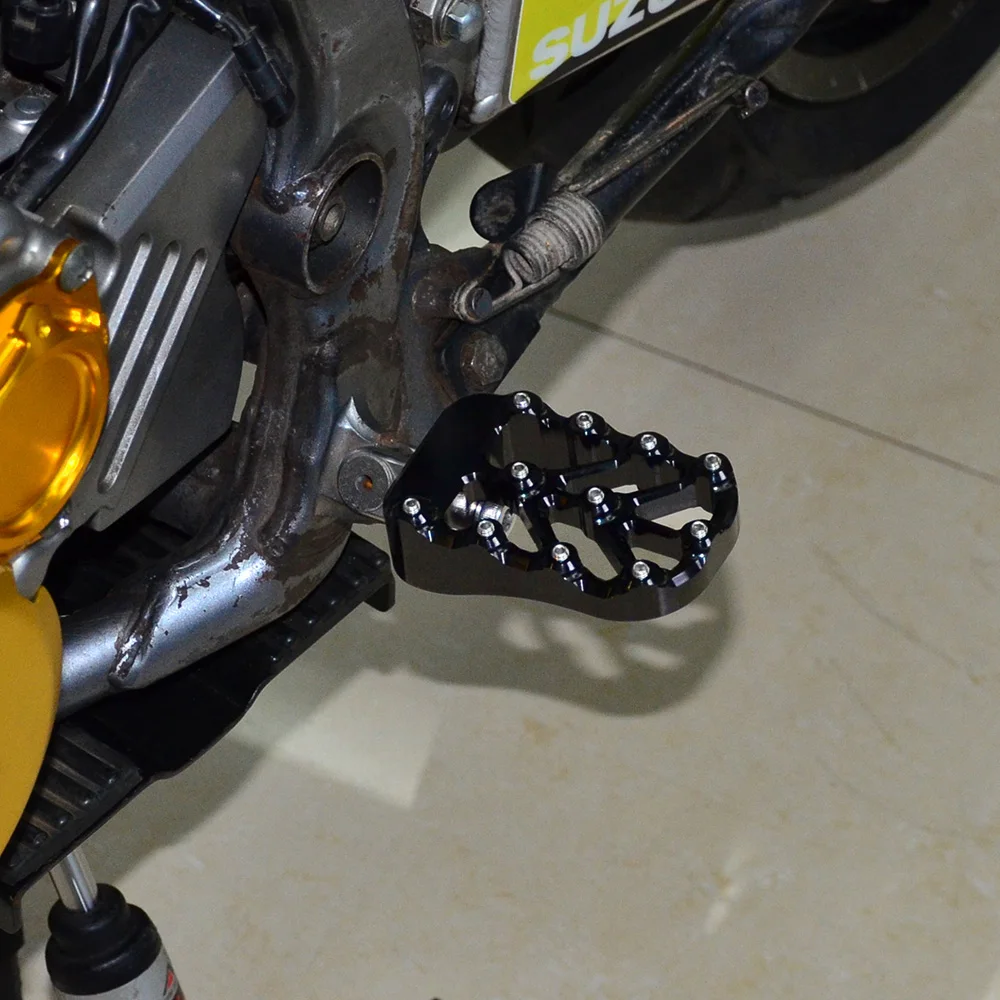 NICECNC Für Suzuki DRZ400SM DRZ400S DRZ400E DR-Z 400SM S E 2000-2022 Breite Billet Fußrasten Fußrasten Aluminium & Edelstahl – Detail 9