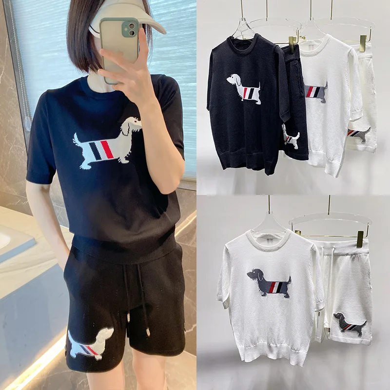 High Quality Sportswear Women's Spring/Summer 2023 New Crewneck Puppy Jacquard Short Sleeves T-shirt Versatile Shorts Two-Piece women crewneck geo graphic xmas sweater l