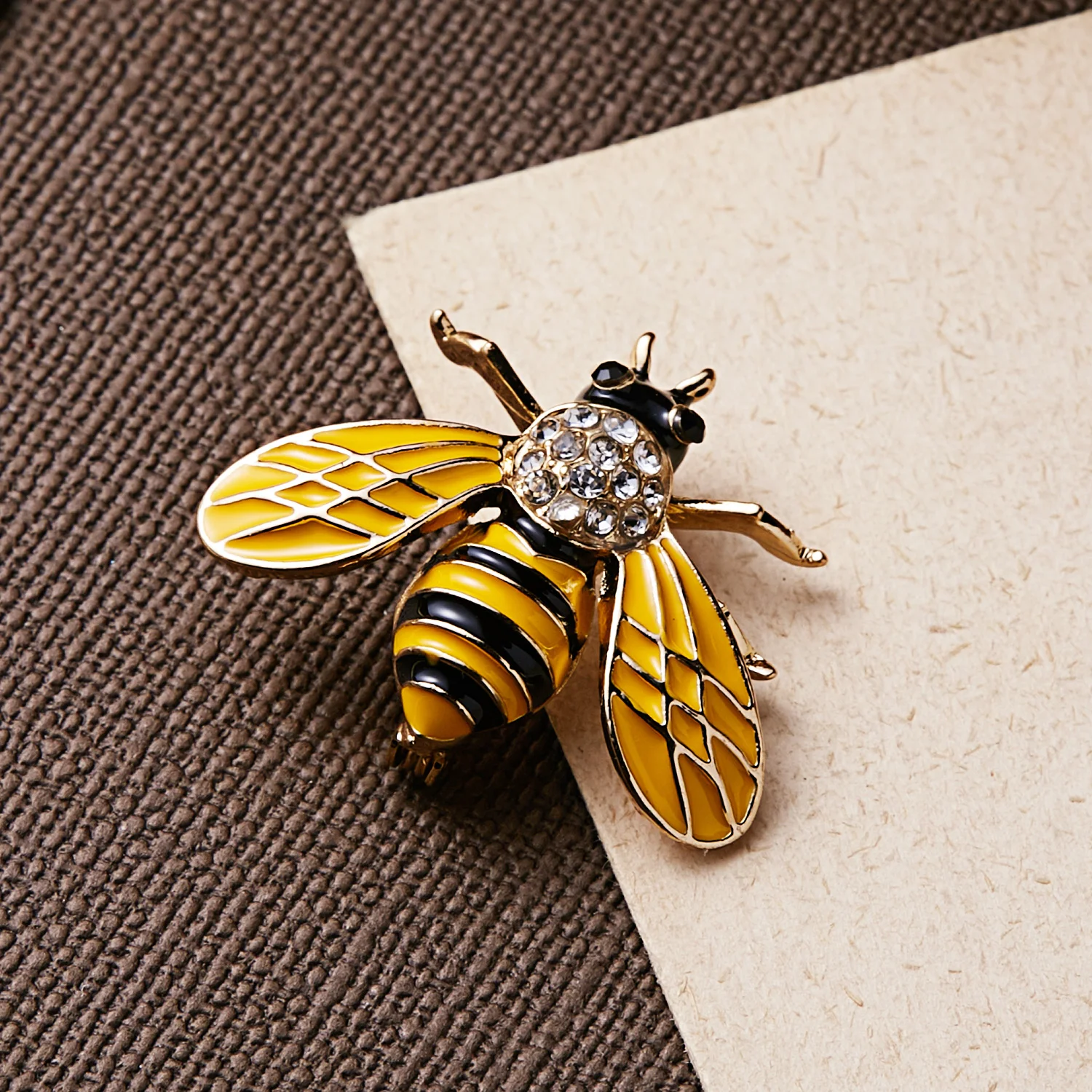 Vintage Fashion Bee Insect Brooch Colorful Enamel Crystal Rhinestone Animal For Women Men Statement Jewelry