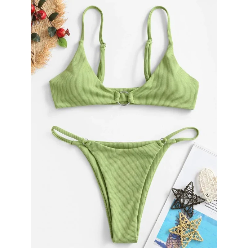 Stylish Women s Two-Piece Swimsuit with Ring Detail Elegant Solid Color Bikini Set for Summer Beachwear