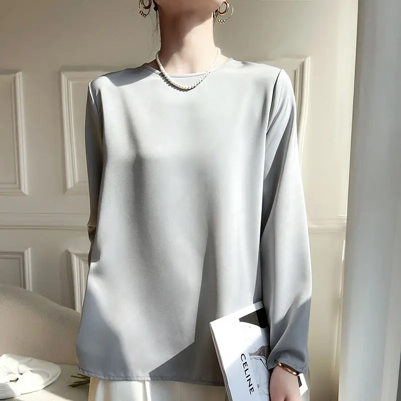 ZZ154 2024 Women's New Minimalist Style Loose Base Silk Versatile Long Sleeve Wear Solid Color Temperament Commuter Top 3