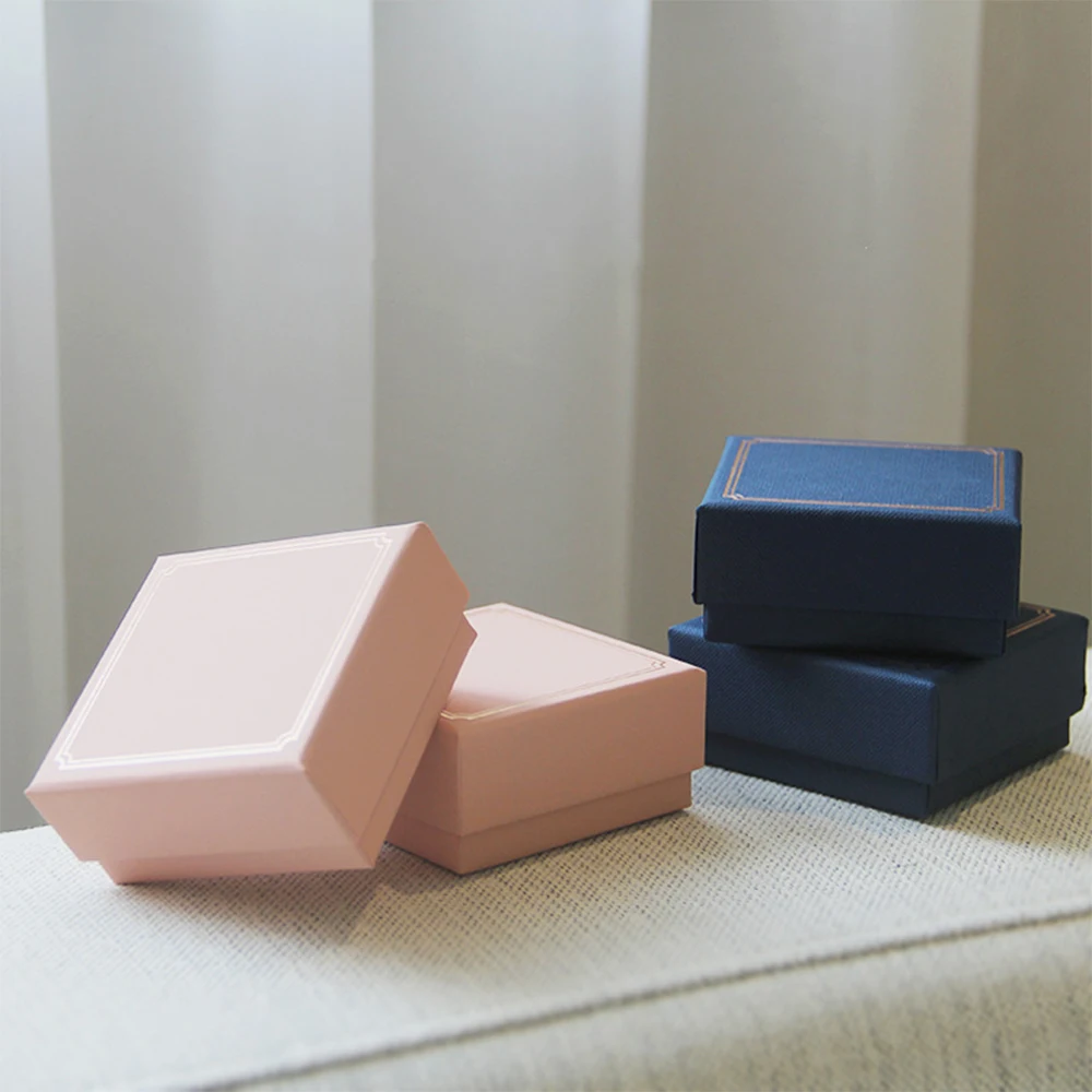 New Fashion Jewelry Packaging Gift Paper Box With Sponge Portable Rings Earrings Necklace Case for Travel Birthday Wedding Party