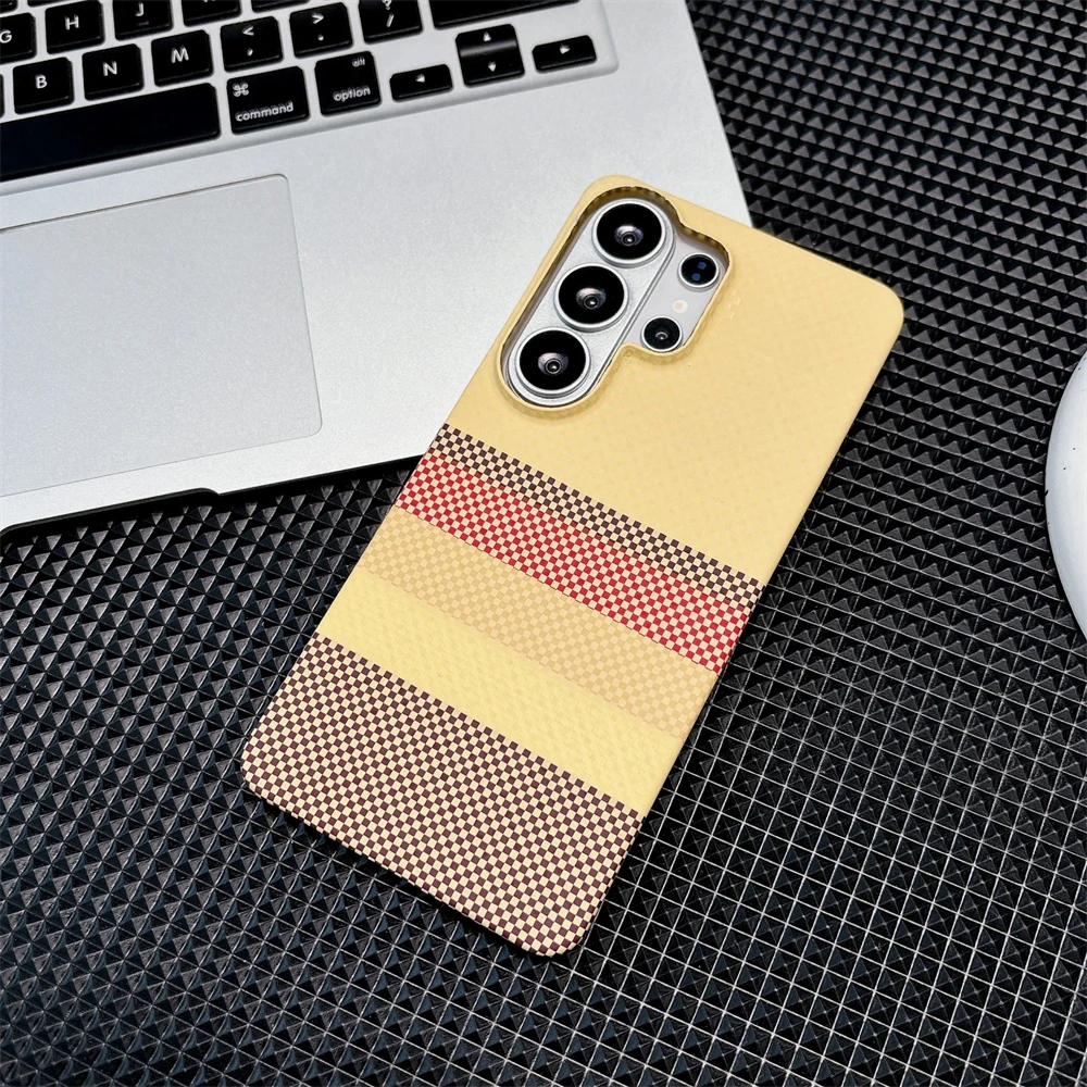 Kevlar Slim Magnetic Carbon Fiber Case with Wireless Charging Capability