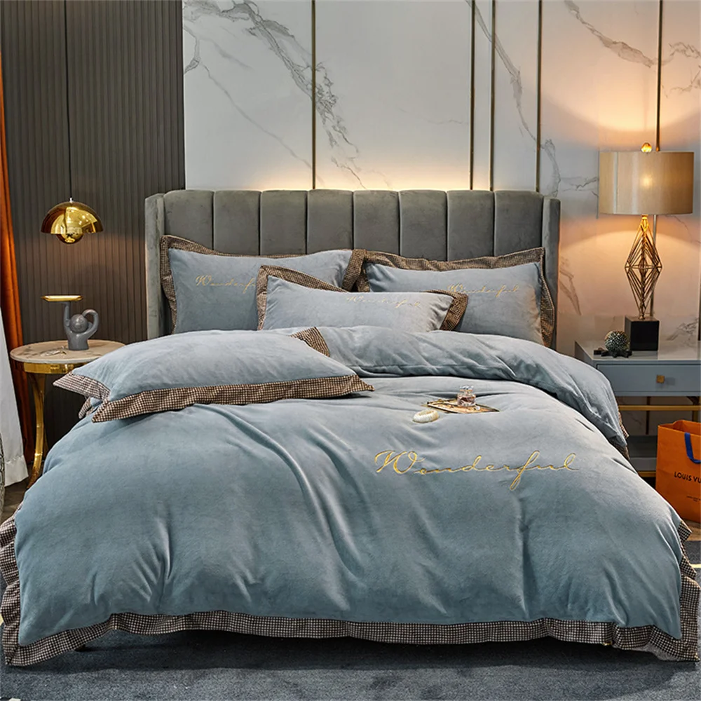 

Bed Sheet Set Light Luxury Cotton Velveteen Embroidered Sheet Quilt Cover Pillowcase Four-piece Solid Color Flannel Bedding Set