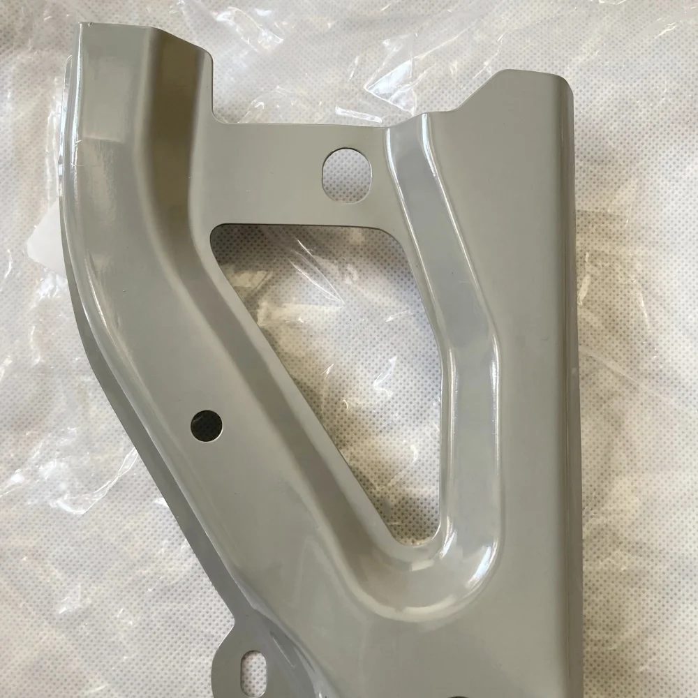 

1504590S0A For Tesla Model Y fender liner bracket for stabilizing fender liners factory price high quality