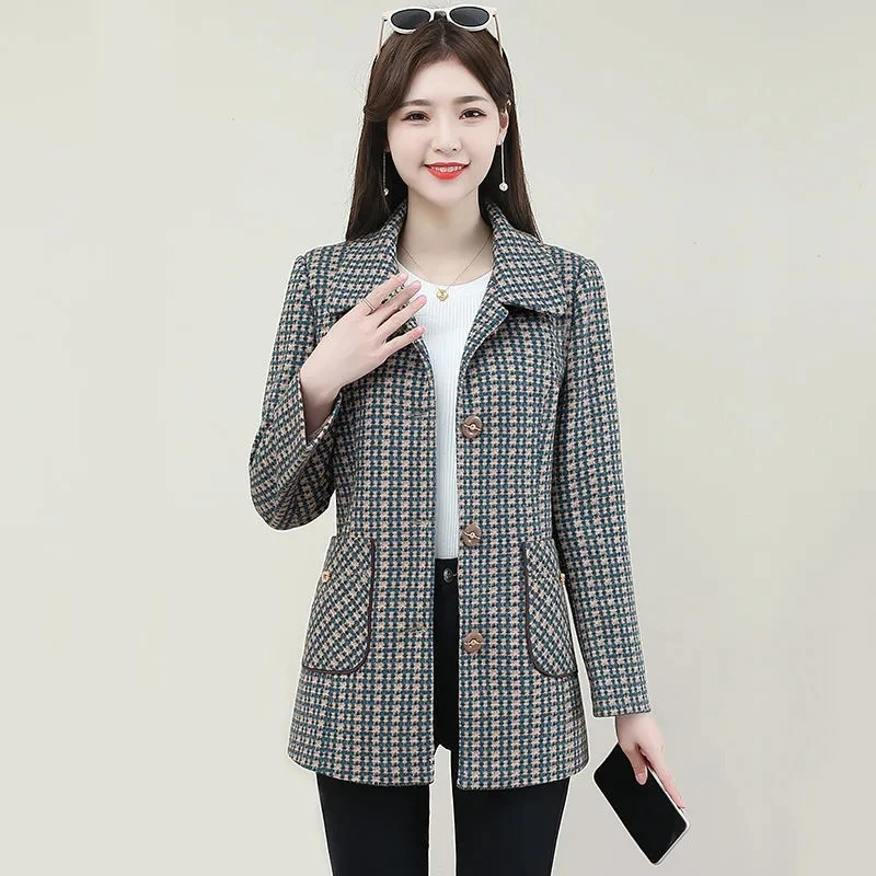 Plaid Woolen Jacket Women's 2022 New Spring Autumn Jacket Mom Single Breasted Long Sleeve Pocket Casual Outwear Mother Clothes