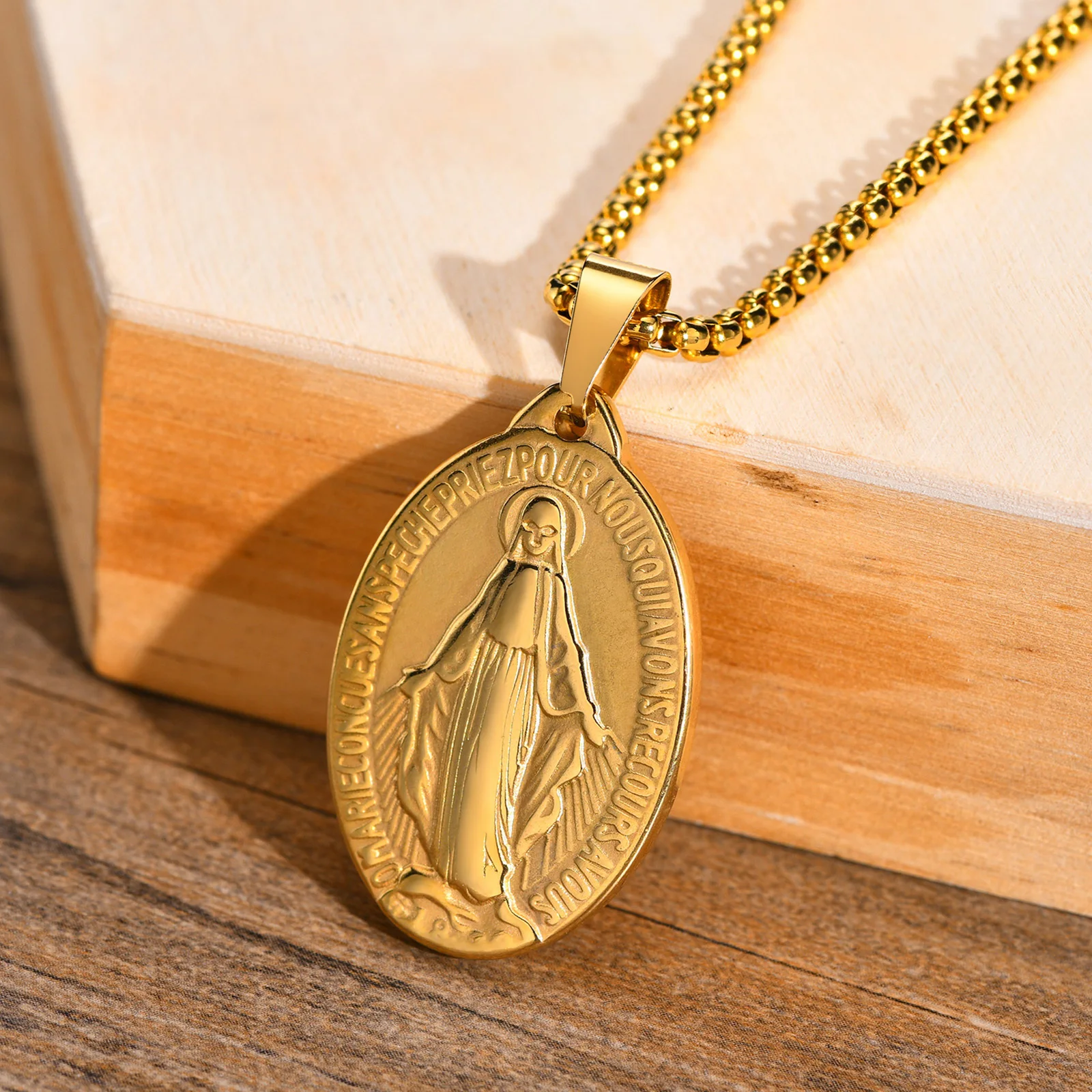 Vnox Gold Color Stainess Steel Virgin Mary Necklaces for Men Women Catholic Charm Pendant with 45